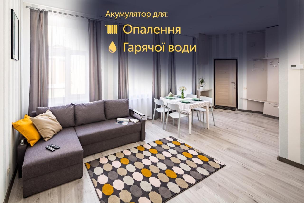 #1 Apartment Lviv Buitenkant foto