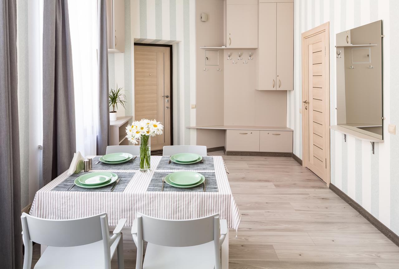 #1 Apartment Lviv Buitenkant foto