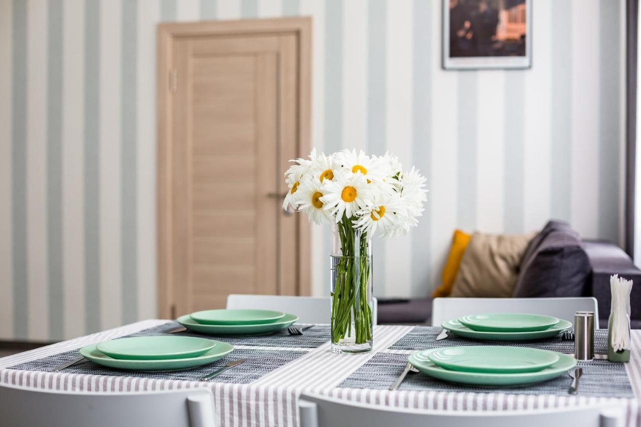 #1 Apartment Lviv Buitenkant foto